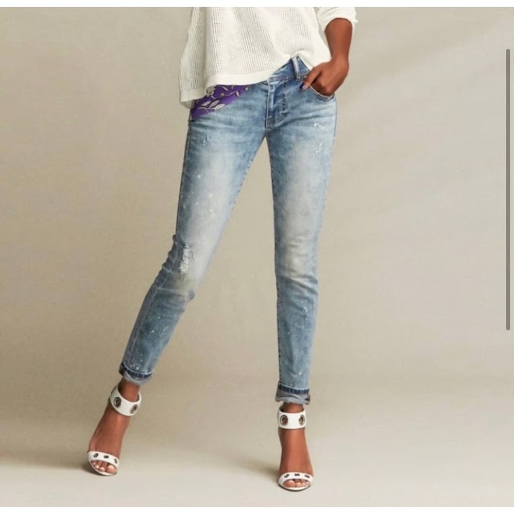 Cabi Jeans Cinch Skinny Distressed size 2